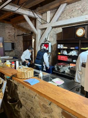 2E3876A2-31D3-461A-8898-4D3A9AA67840